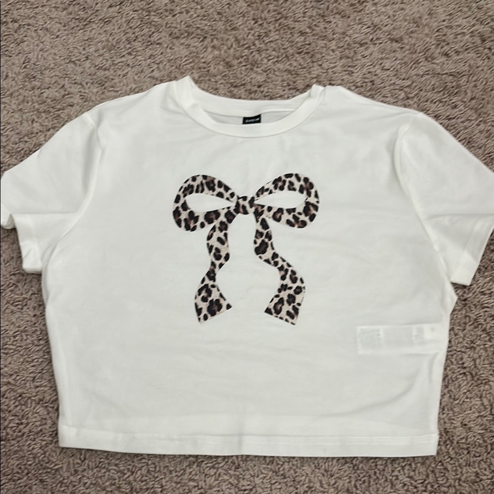 SHEIN White and Brown Short Sleeve Tee with Bow Design